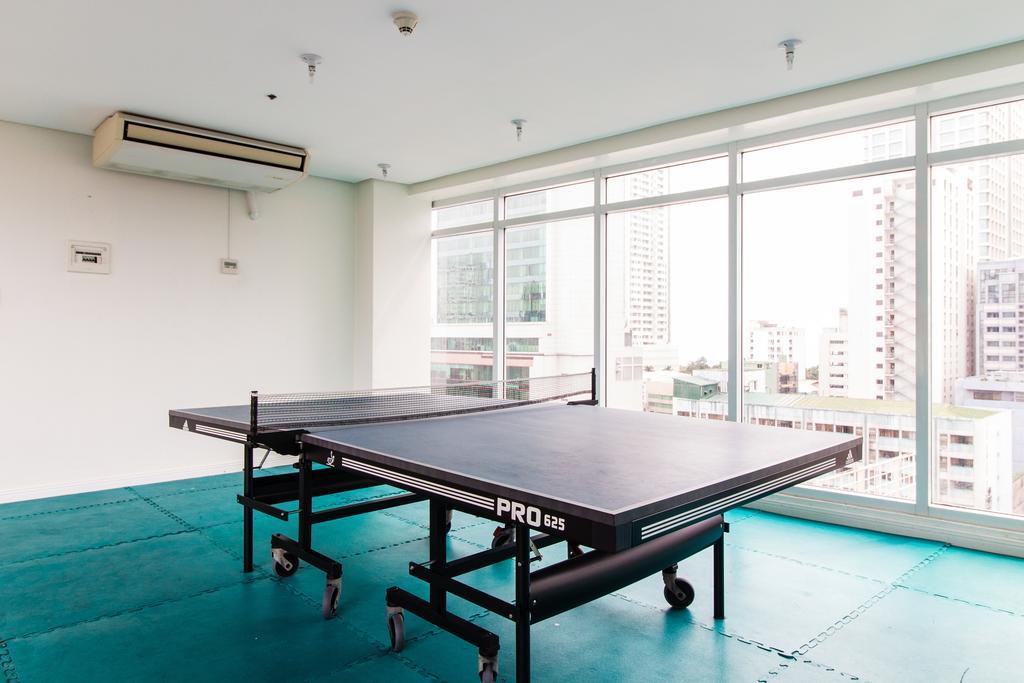 Jmm Apartment Suites Manila Exterior foto